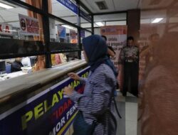 Samsat Buka Sabtu, Pemutihan Iuran Wajib Kendaraan Jakarta Berakhir Hari Ini